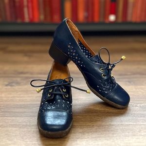 Ardente Made in Italy Chunky Heel Oxford/Mary Jane Navy Sz 6